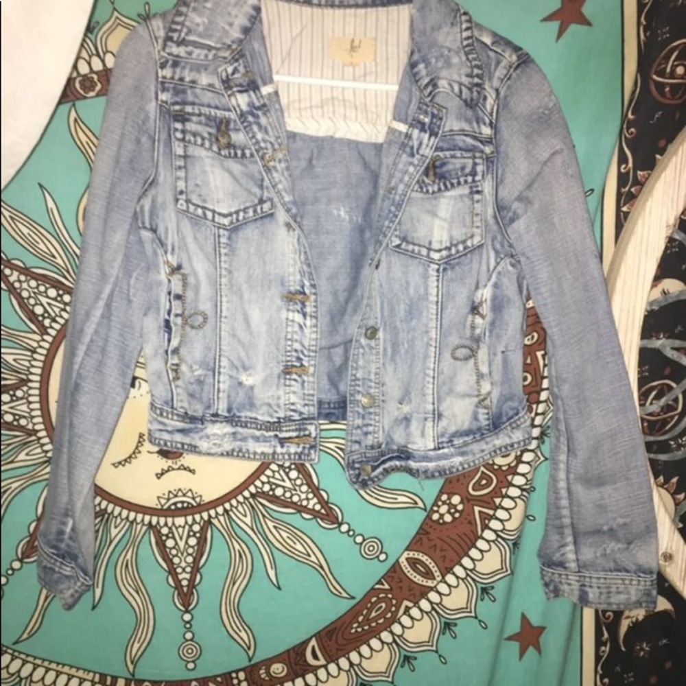 Women’s jean jacket